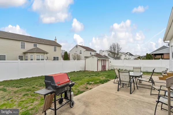 $595,000 | 3 Adams Lane, Hainesport, NJ 08036