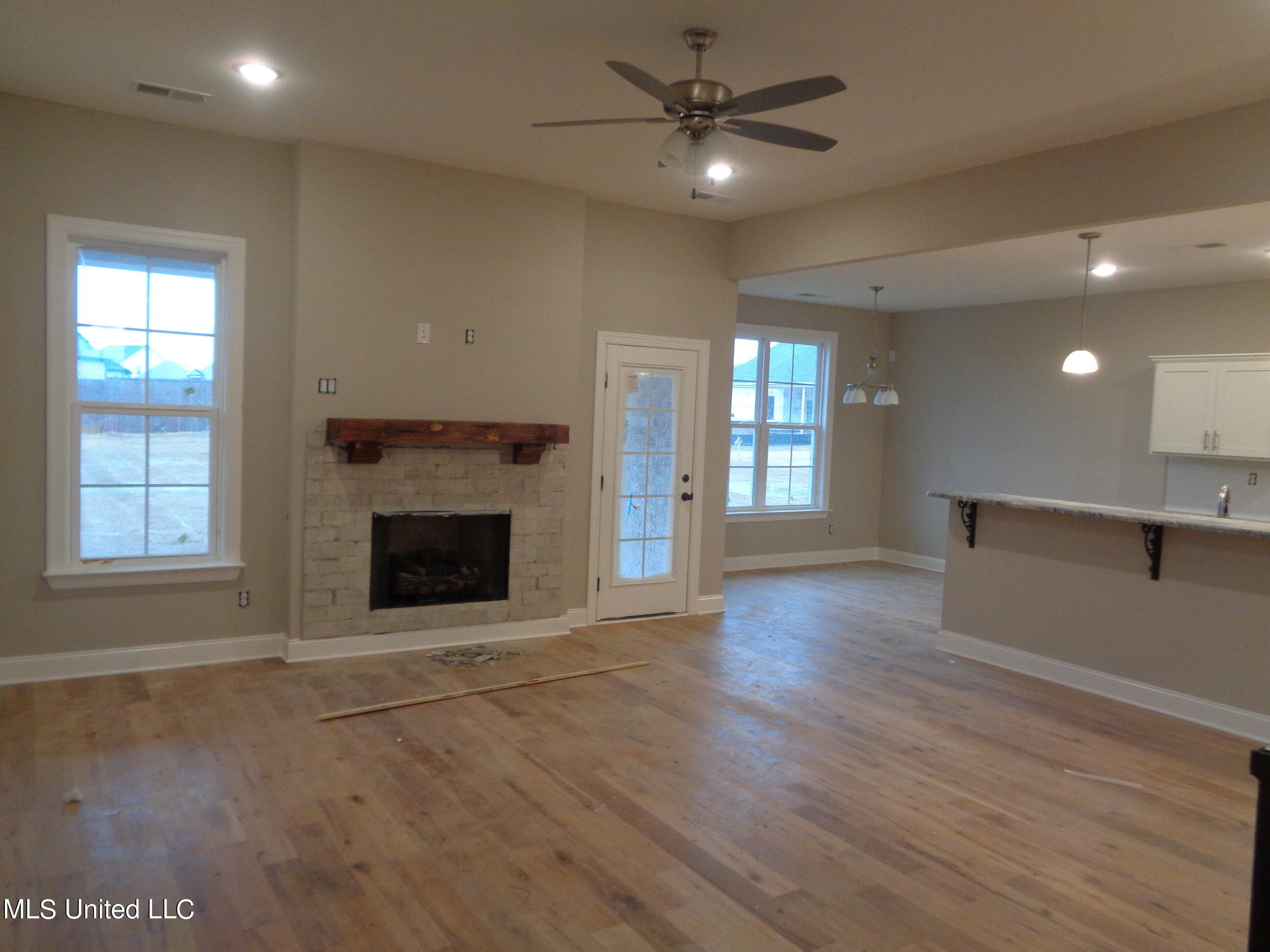 4901 Balterson Loop South Olive Branch, MS 38654 - Photo 4 of 21 DSC00919