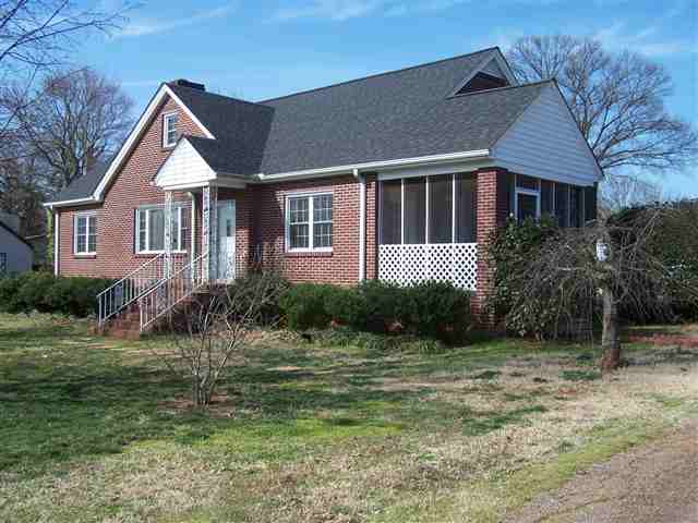 301 Tindal Road Greenville, SC 29617 - Photo 1 of 25 Gallery Image 1