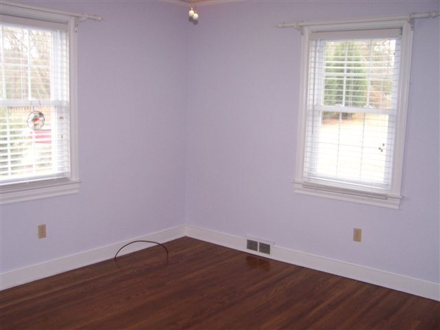 301 Tindal Road Greenville, SC 29617 - Photo 7 of 25 Gallery Image 7