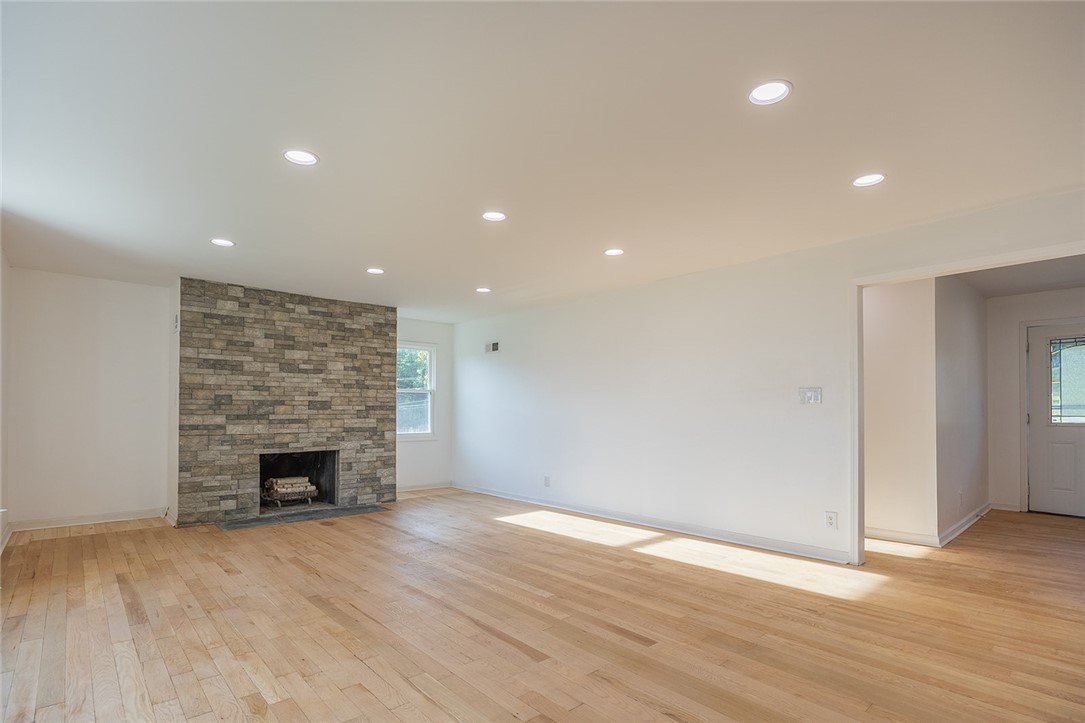 1729 Pinnacle Road Elmira, NY 14905 - Photo 5 of 29