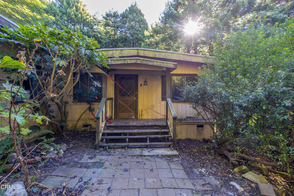 44720 Jack Peters Creek Road Mendocino, CA 95460 - Photo 3 of 12