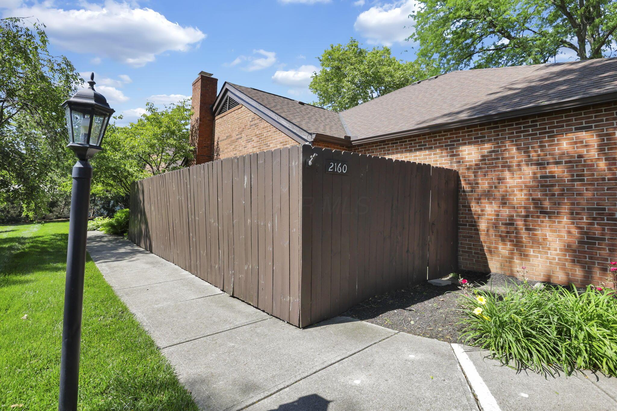2160 Coach Road North, Unit 9 Columbus, OH 43220 - Photo 47 of 49