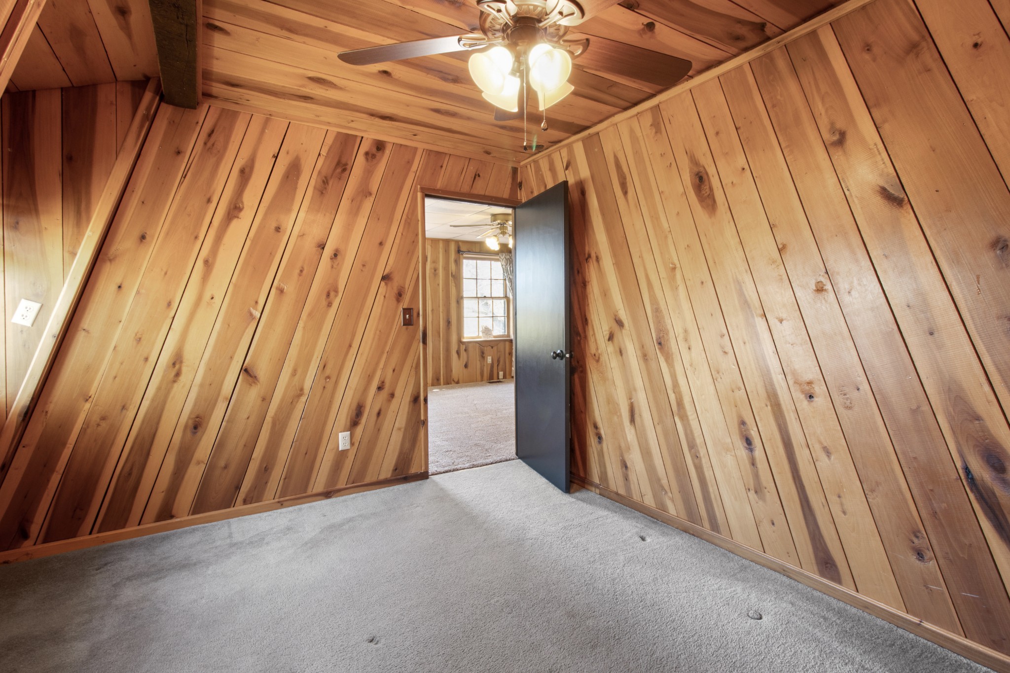 1090 Charlie Read Road South Chapmansboro, TN 37035 - Photo 36 of 67 Gallery Image 36