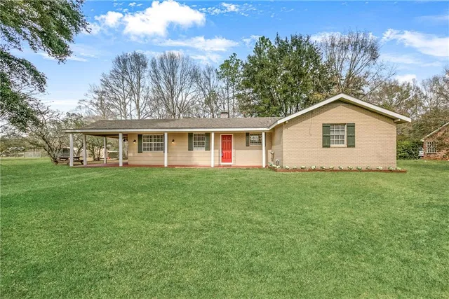 $1,595 | 320 Chenel Street, Folsom, LA 70437