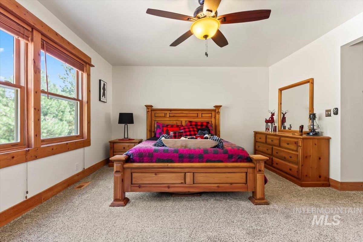 8 Condor Circle Boise, ID 83716 - Photo 18 of 50