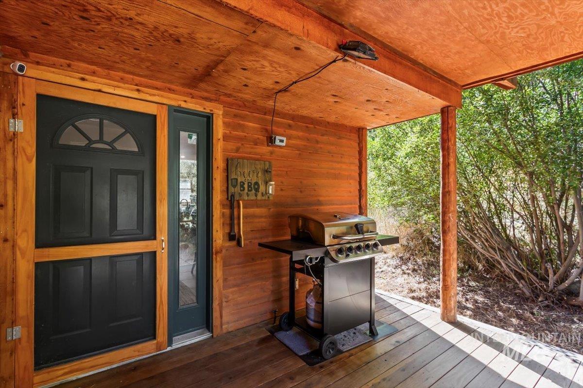 8 Condor Circle Boise, ID 83716 - Photo 3 of 50