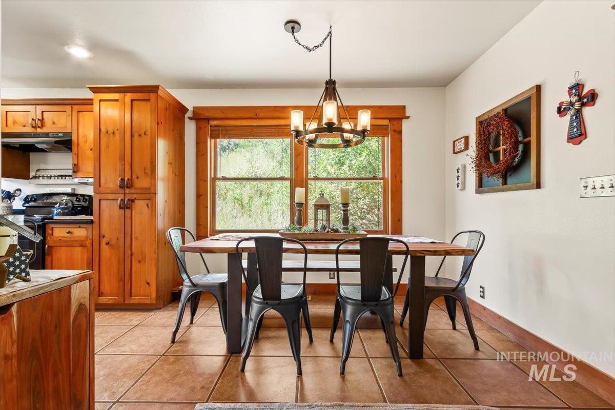 8 Condor Circle Boise, ID 83716 - Photo 6 of 50