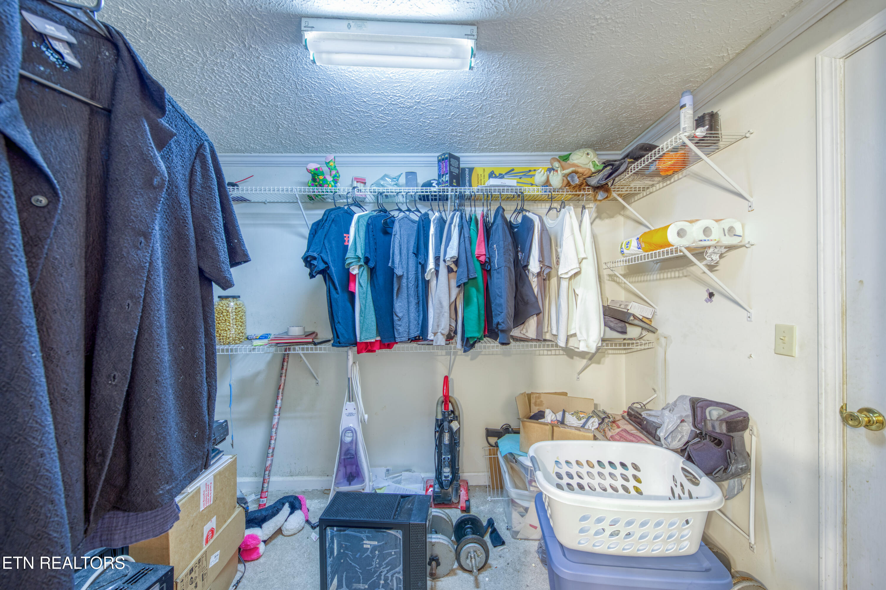 2225 Madison Road Northwest Knoxville, TN 37912 - Photo 10 of 15 0H3A2370_13