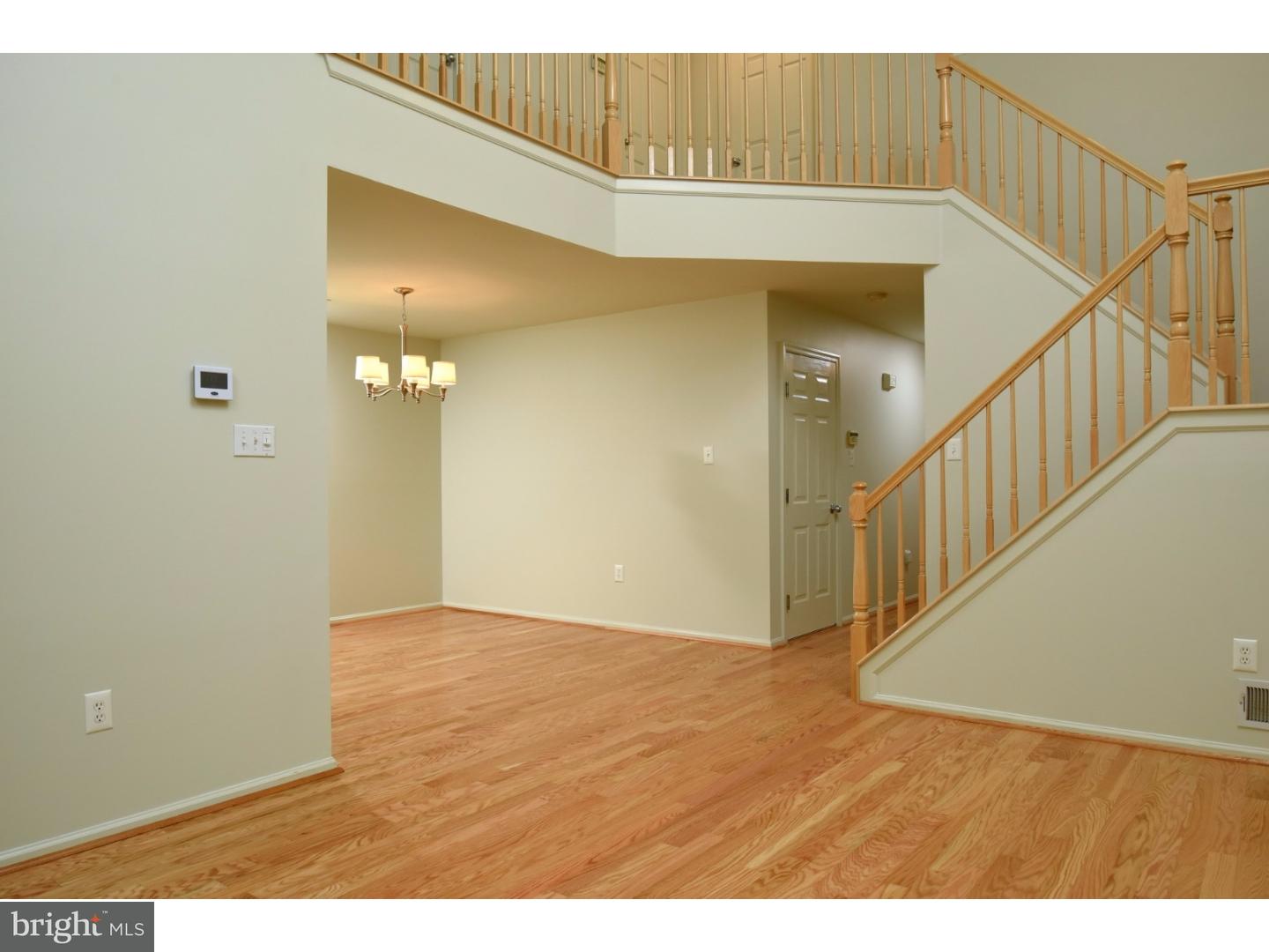 52 McComb Road Princeton, NJ 08540 - Photo 6 of 22 Living Room