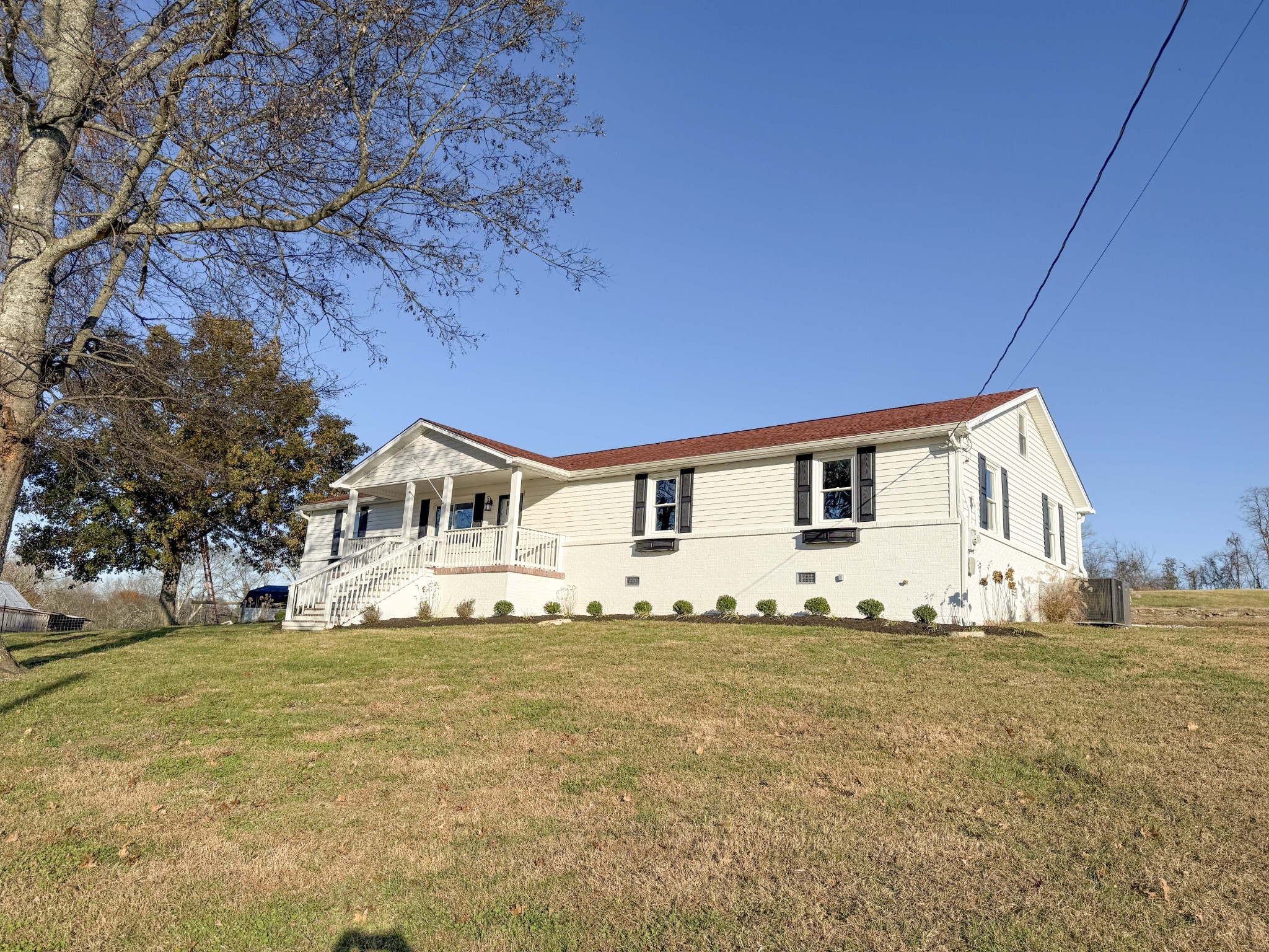 1894 Porterfield Road Readyville, TN 37149 - Photo 5 of 57