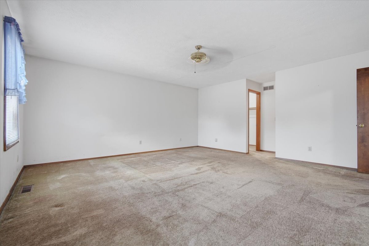 1301 Chadwick Drive Normal, IL 61761 - Photo 16 of 35