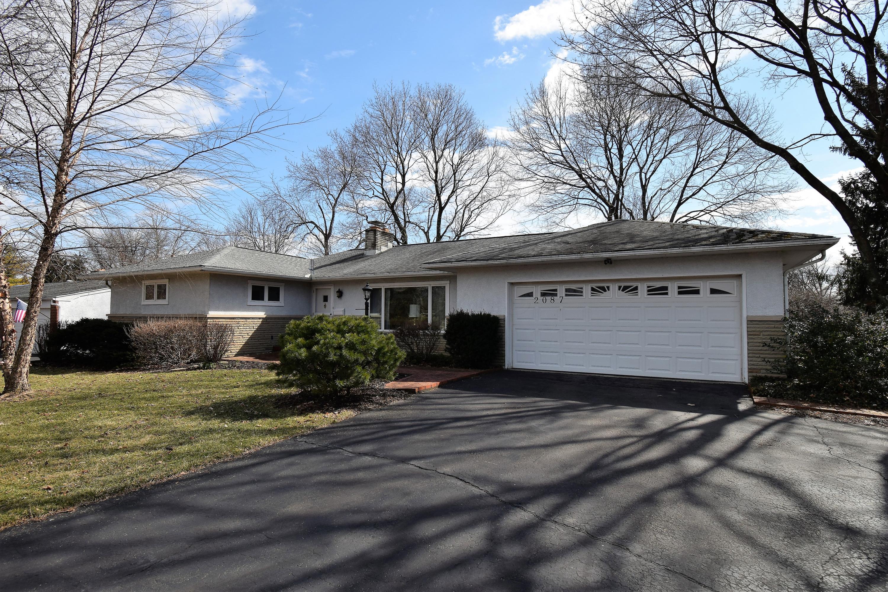 2087 McCoy Road Columbus, OH 43220 - Photo 1 of 34 Gallery Image 1