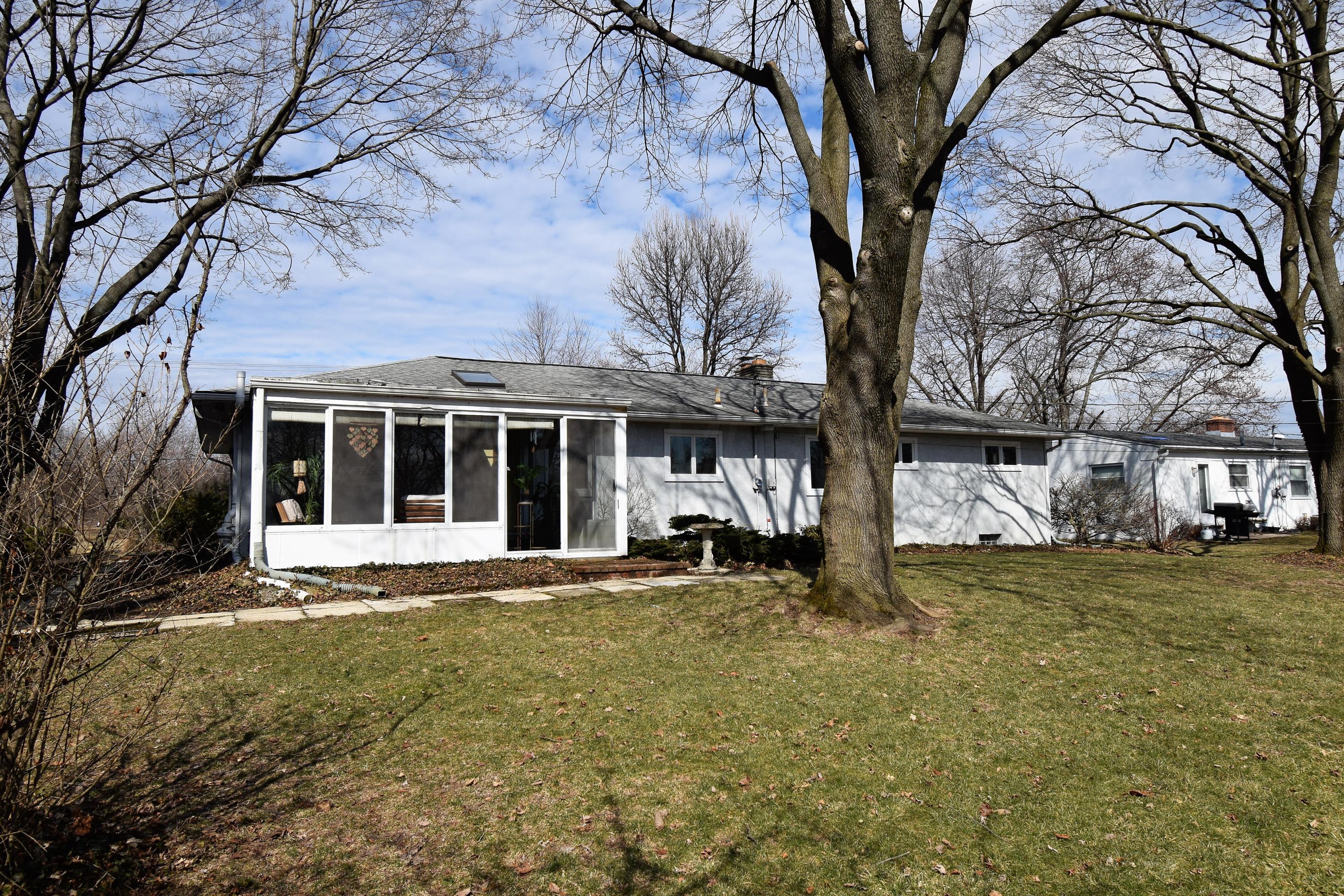 2087 McCoy Road Columbus, OH 43220 - Photo 32 of 34 Gallery Image 32
