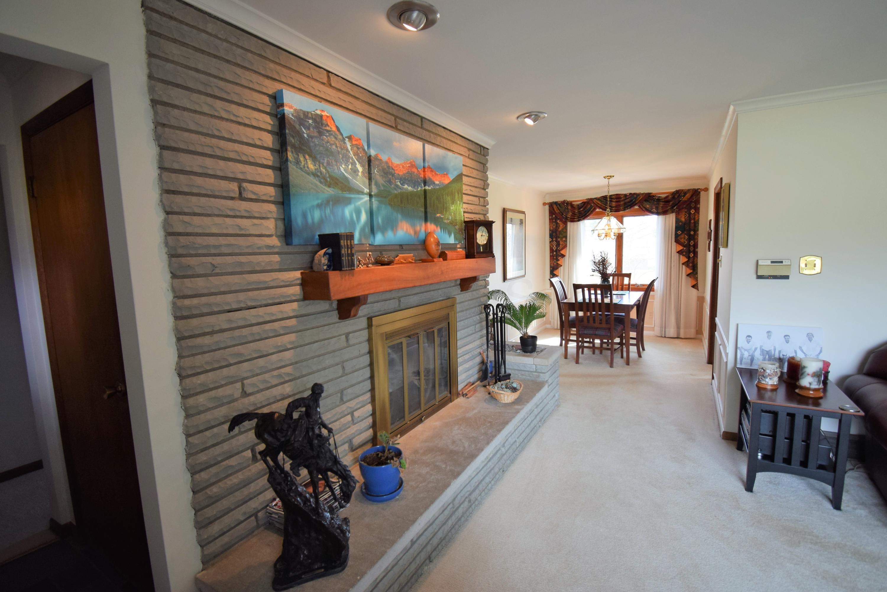 2087 McCoy Road Columbus, OH 43220 - Photo 8 of 34 Gallery Image 8