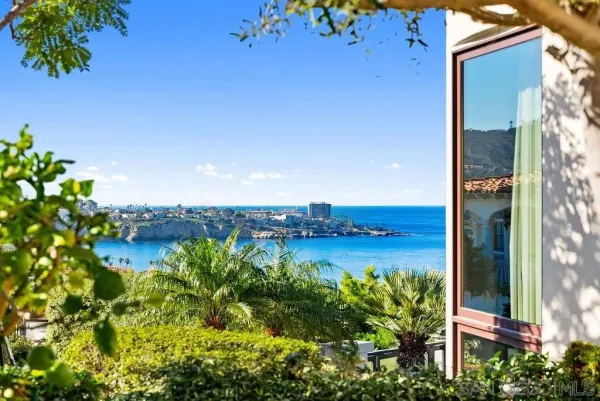$15,300,000 | 2516 Ruette Nicole, La Jolla, CA 92037