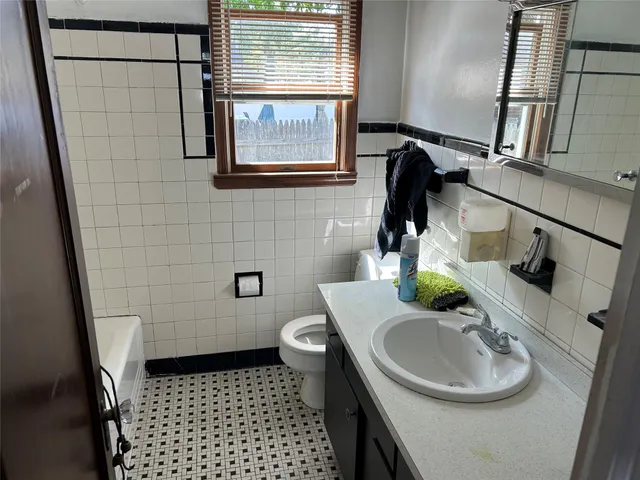 $699,000 | 153 West Main Street, Kings Park, NY 11754