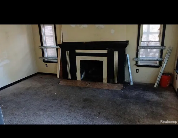 $54,900 | 9437 Beaconsfield Street, Detroit, MI 48224