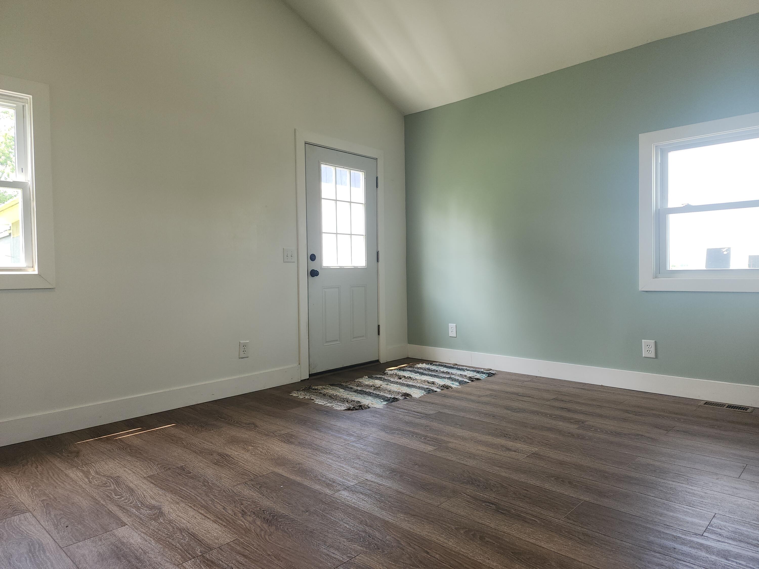 18200 Sherman Road Milan, MI 48160 - Photo 12 of 25 Family