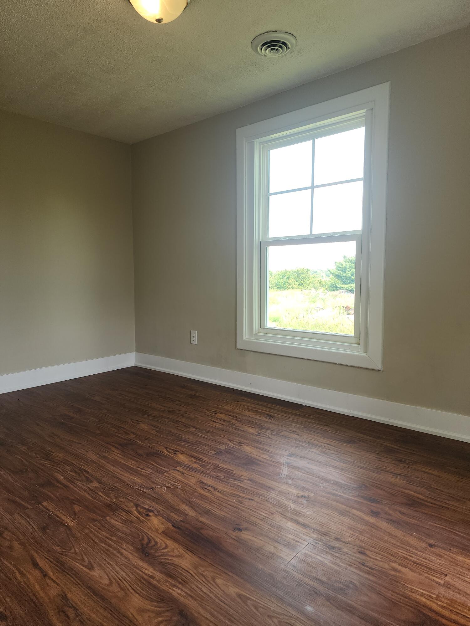 18200 Sherman Road Milan, MI 48160 - Photo 14 of 25 Bedroom3