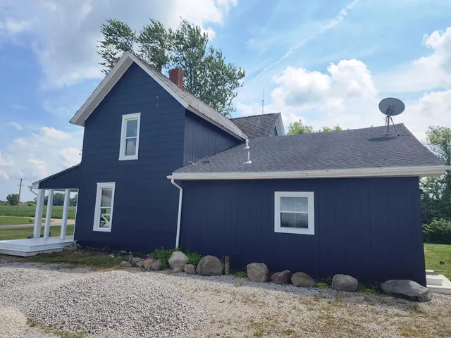 $299,900 | 18200 Sherman Road, Milan, MI 48160