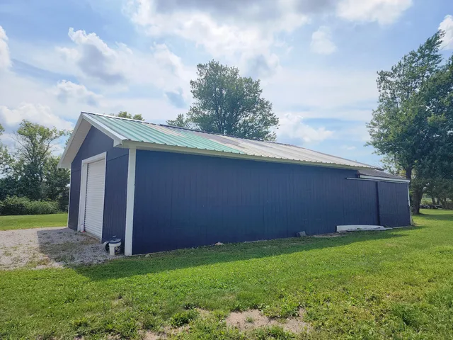 $299,900 | 18200 Sherman Road, Milan, MI 48160