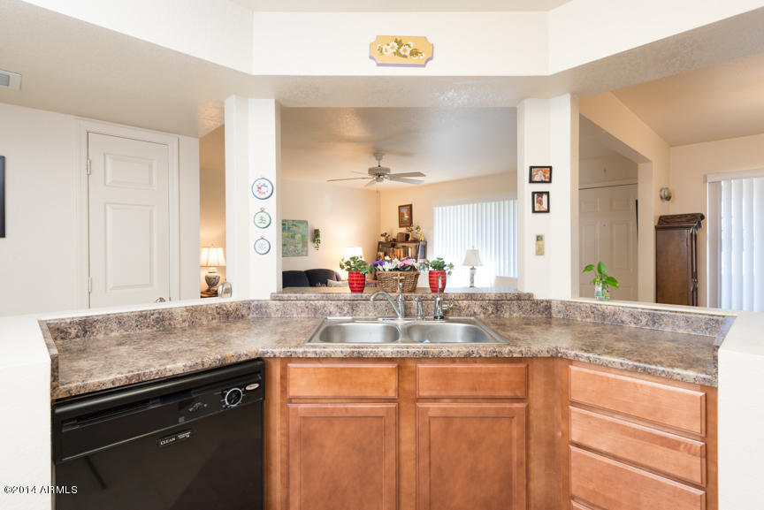 1331 West Baseline Road, Unit 239 Mesa, AZ 85202 - Photo 3 of 28 Baseline 6