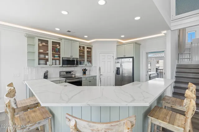 $1,525,000 | 397 East 2nd Street, Ocean Isle Beach, NC 28469