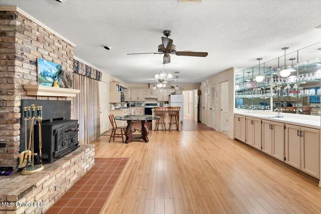 $475,000 | 1020 Lexington Lane, McComb, MS 39648