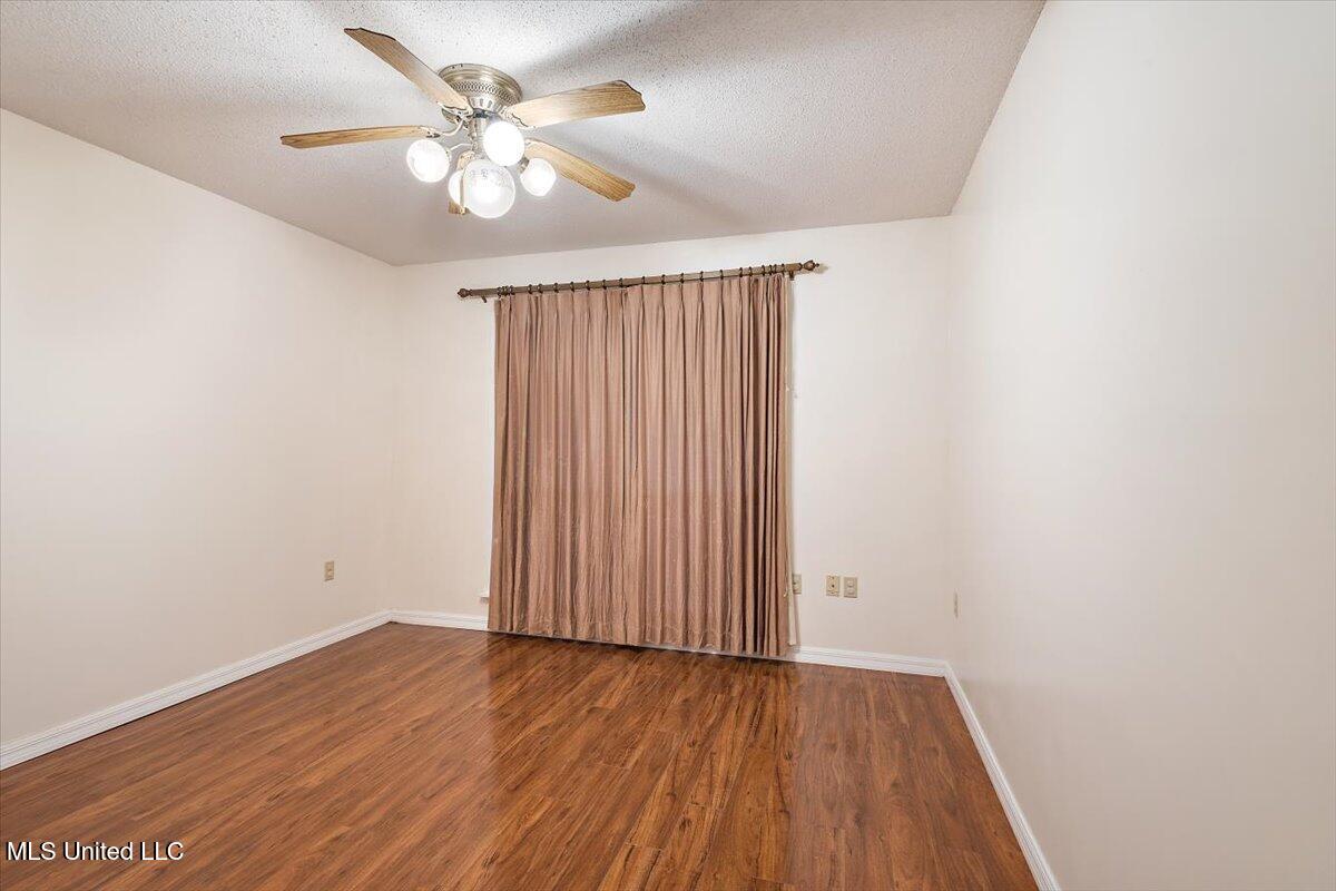 1020 Lexington Lane McComb, MS 39648 - Photo 32 of 53 32-HTP_5217