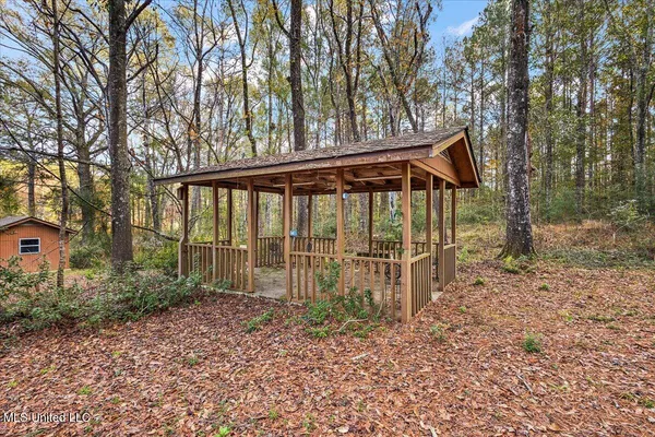 $475,000 | 1020 Lexington Lane, McComb, MS 39648
