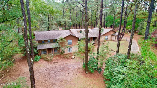 $475,000 | 1020 Lexington Lane, McComb, MS 39648