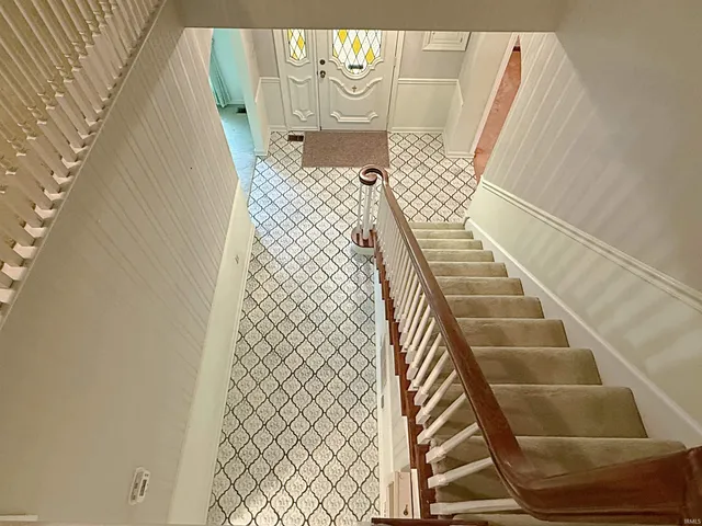 $1,000,000 | 13551 Mt Calvary Road, Loogootee, IN 47553