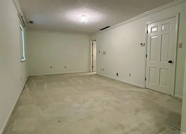 $1,000,000 | 13551 Mt Calvary Road, Loogootee, IN 47553