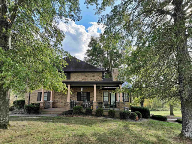 $1,000,000 | 13551 Mt Calvary Road, Loogootee, IN 47553