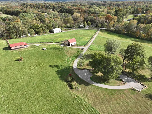 $1,000,000 | 13551 Mt Calvary Road, Loogootee, IN 47553