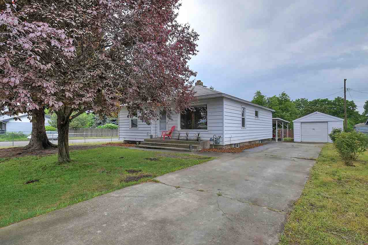 2003 North Laura Road Spokane Valley, WA 99212 - Photo 1 of 20