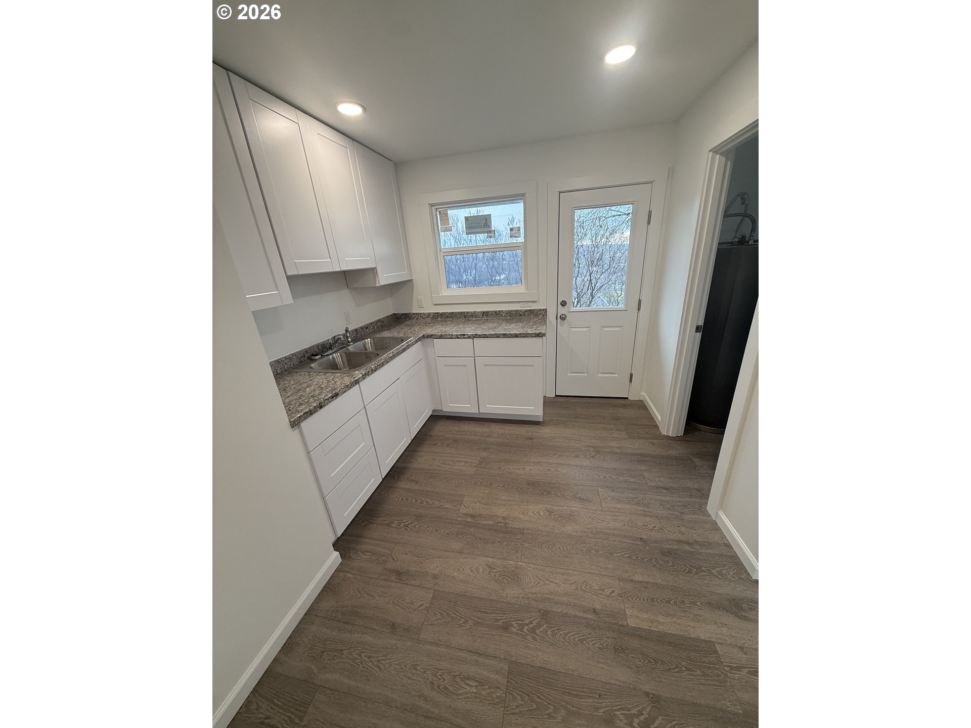 805 Southeast 6th Street Pendleton, OR 97801 - Photo 23 of 32