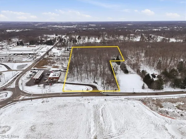 $999,900 | East Turkeyfoot Lake Road, Green, OH 44312