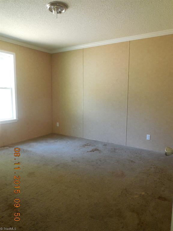 411 Myers Road Thomasville, NC 27360 - Photo 11 of 15 Gallery Image 11