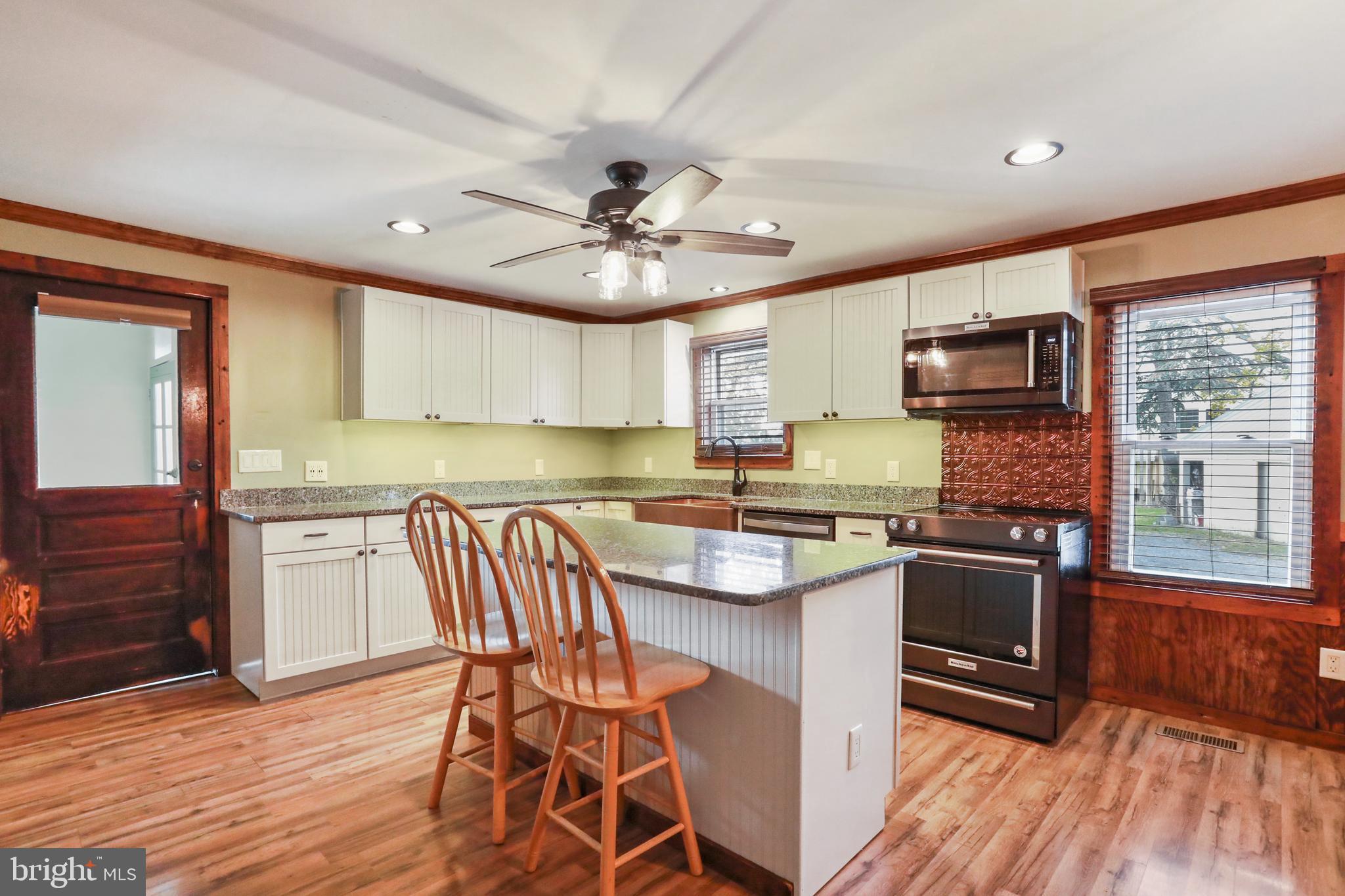 12354 Back Road Toms Brook, VA 22660 - Photo 10 of 58 Kitchen with black stainless appliances