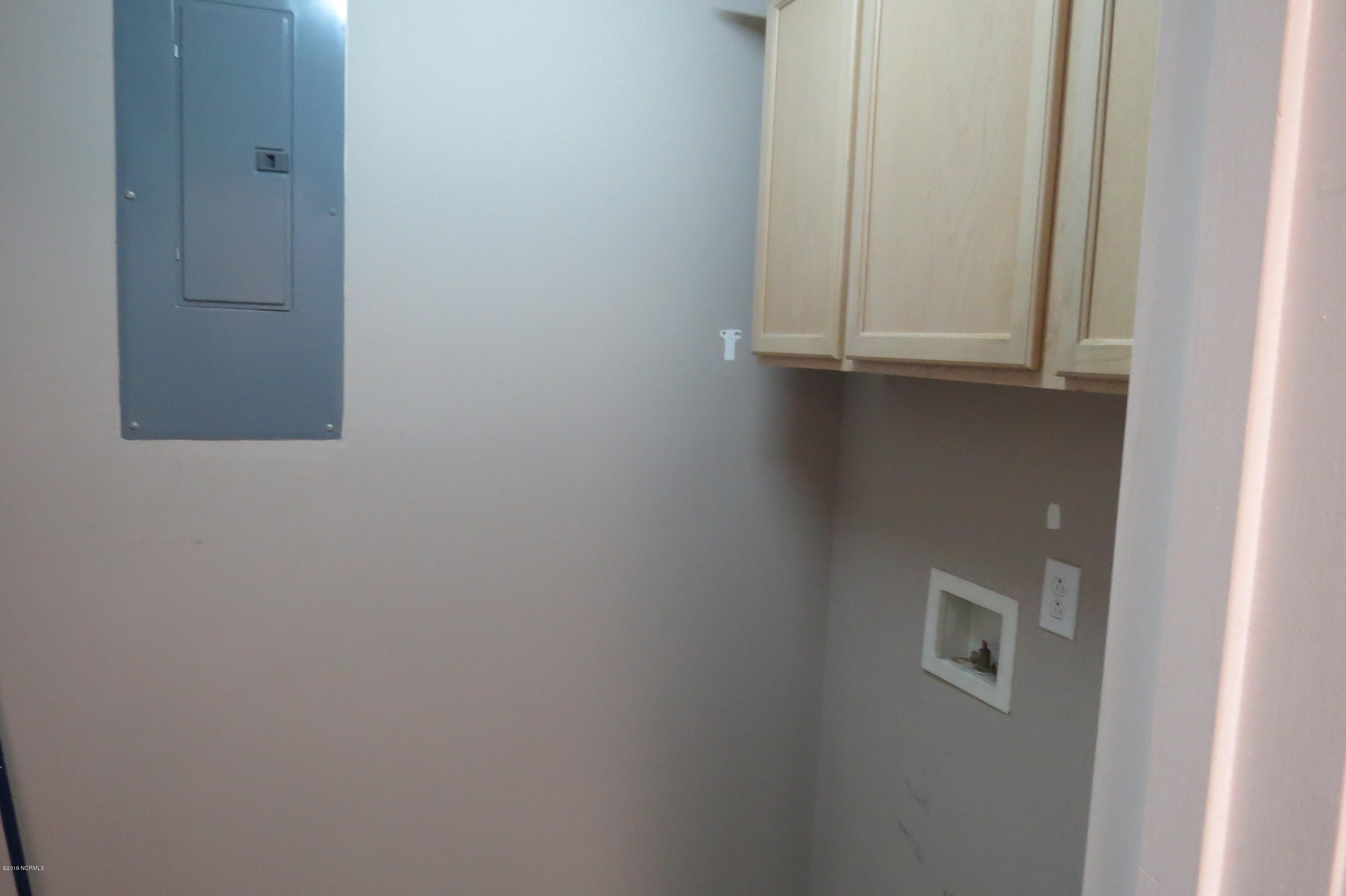 4357 Ritz Circle Shallotte, NC 28470 - Photo 11 of 22 Laundry