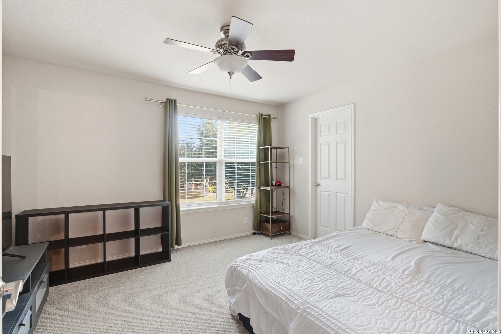 8626 Auberry Path Helotes, TX 78023 - Photo 19 of 37