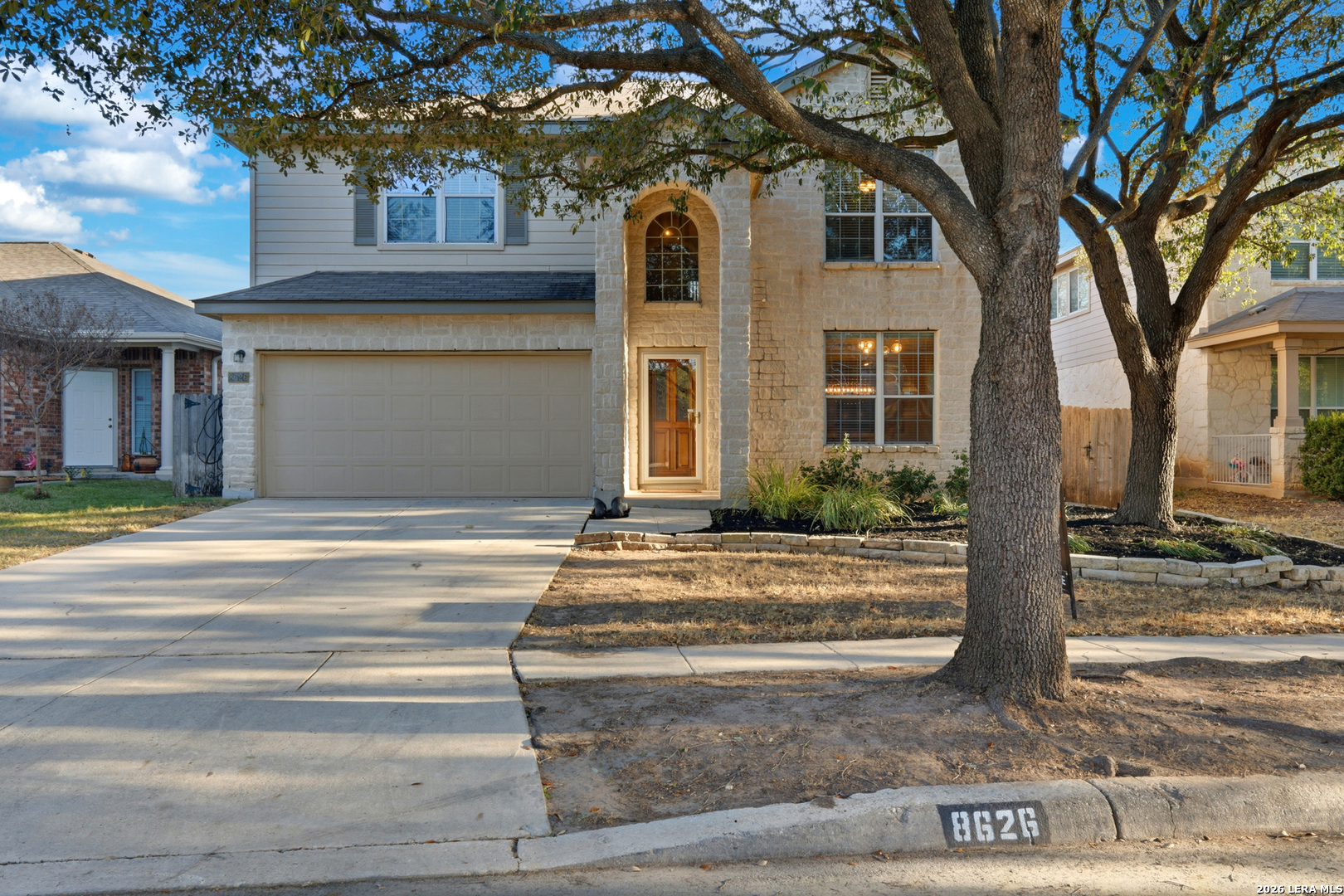 8626 Auberry Path Helotes, TX 78023 - Photo 3 of 37
