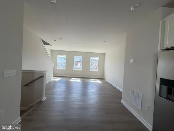 $3,500 | 39 East Front Street, Bridgeport, PA 19405