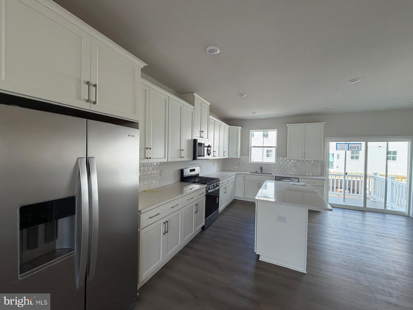 39 East Front Street Bridgeport, PA 19405 - Photo 15 of 52