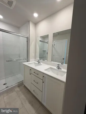 $3,500 | 39 East Front Street, Bridgeport, PA 19405