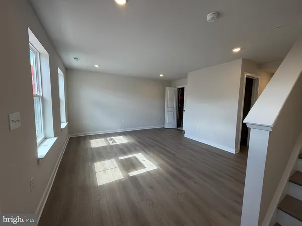 $3,500 | 39 East Front Street, Bridgeport, PA 19405