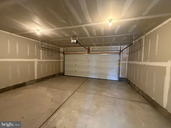 $3,500 | 39 East Front Street, Bridgeport, PA 19405