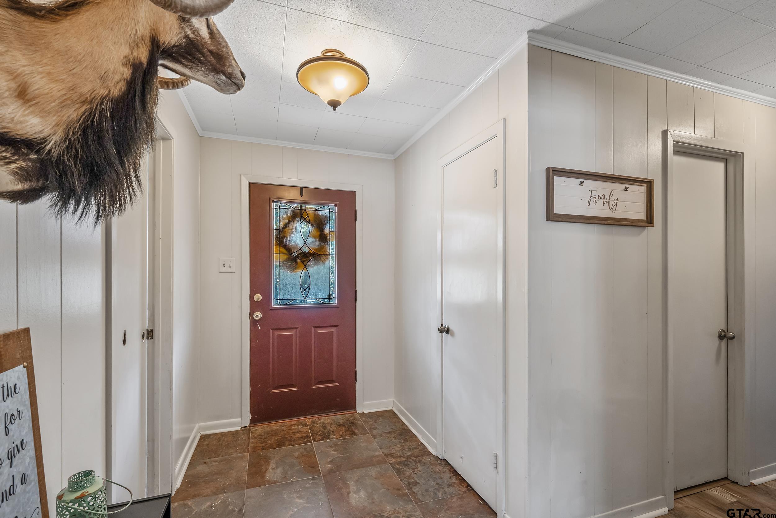 271 Nottingham Rusk, TX 75785 - Photo 3 of 23 a view of a hallway